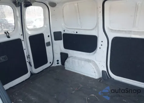 2017 Nissan Nv200 S z USA, uszkodzony, nr VIN 3N6CM0KN1HK695116